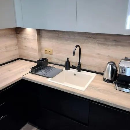 луксозен двустаен 公寓 圣君士坦丁和海伦那