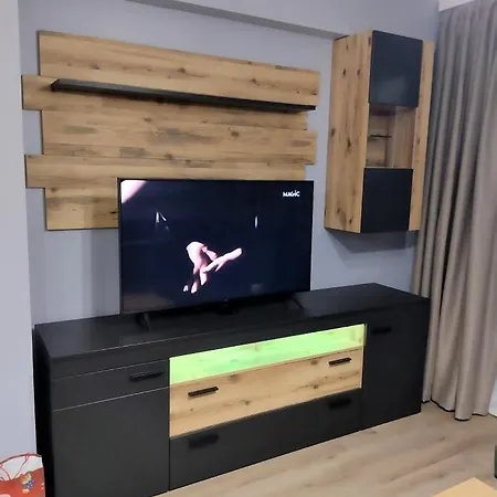 луксозен двустаен